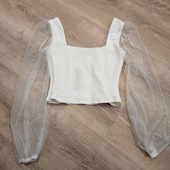 Lulus Deluxe Poise White Pearl Mesh Balloon Sleeve Top Women's Small Cropped NWT - Picture 6 of 8